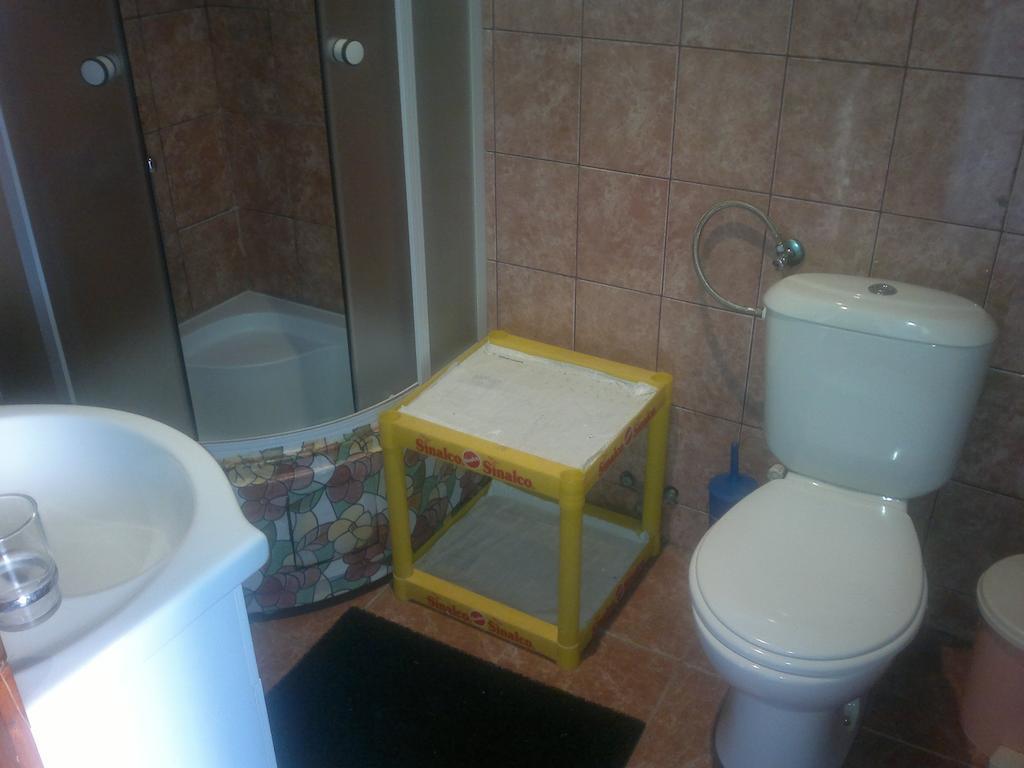 Guest House Kavedzic جابلياك الغرفة الصورة