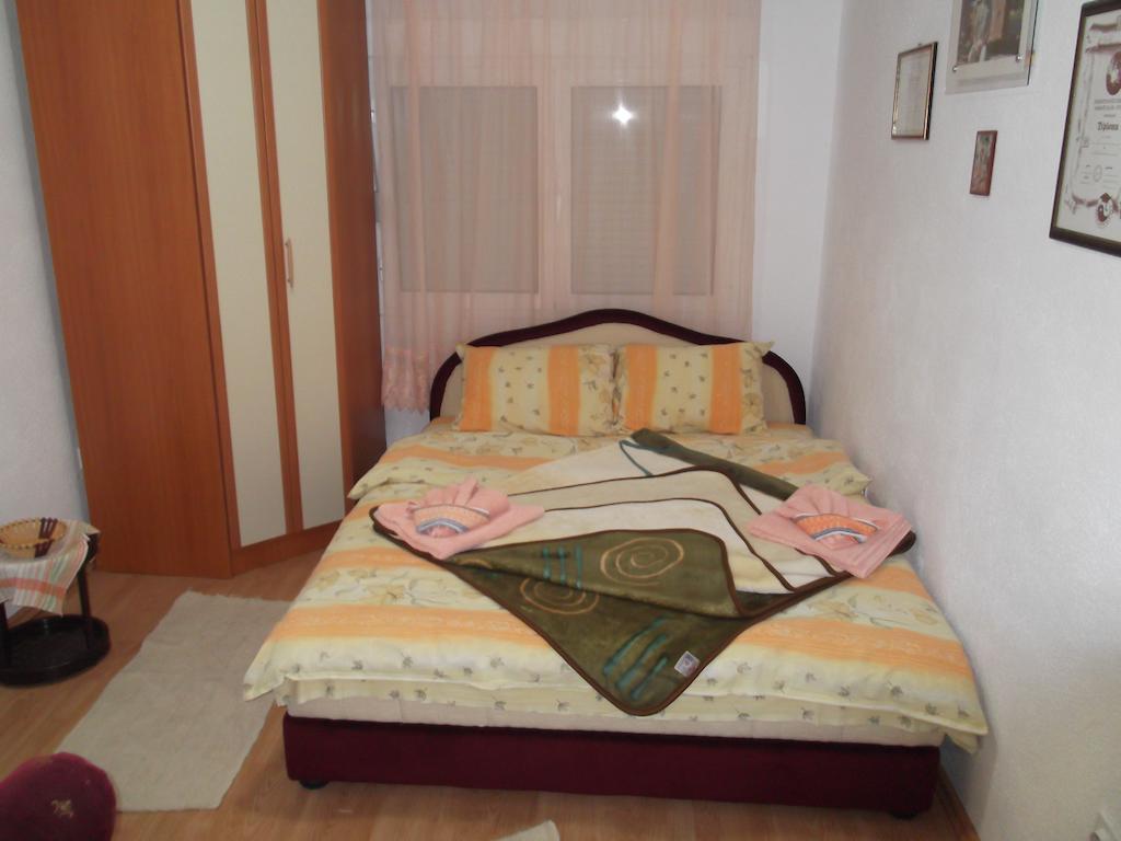 Guest House Kavedzic جابلياك الغرفة الصورة